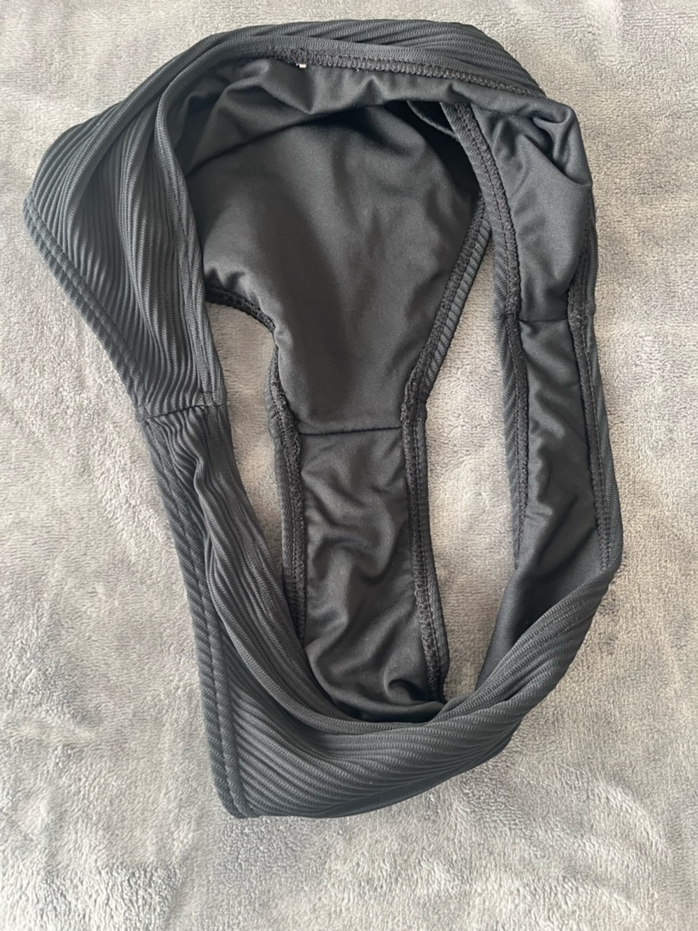 Black Ribbed Triangle Bikini Set - Picture 4 of 4